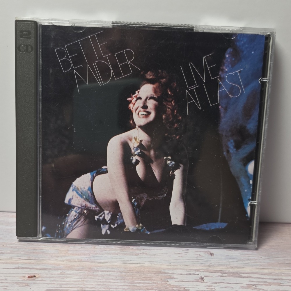 Bette Midler Live At Last CD Album 1995 Atlantic Live Recording Jewel Case